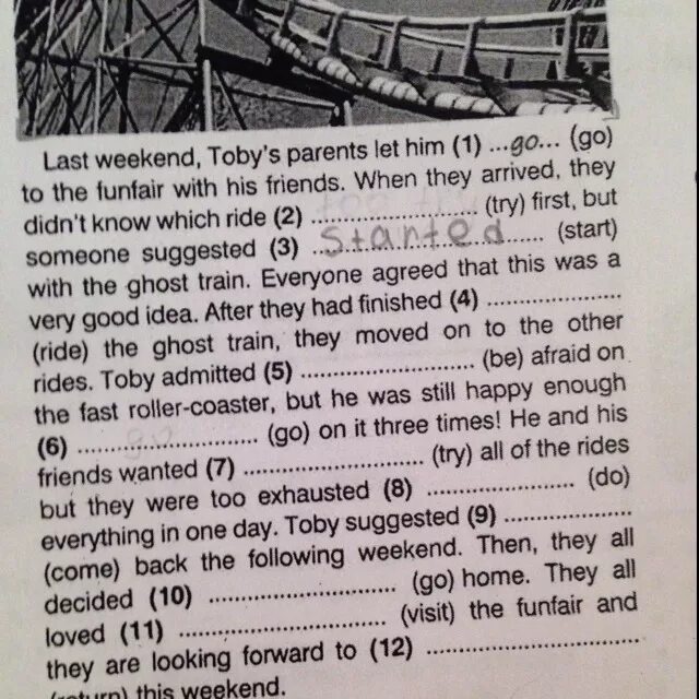Last weekend Toby's parents. Last weekend Toby's parents Let him go to the Funfair with his friends. Предложения с last weekend. Предложения с last weekend примеры.