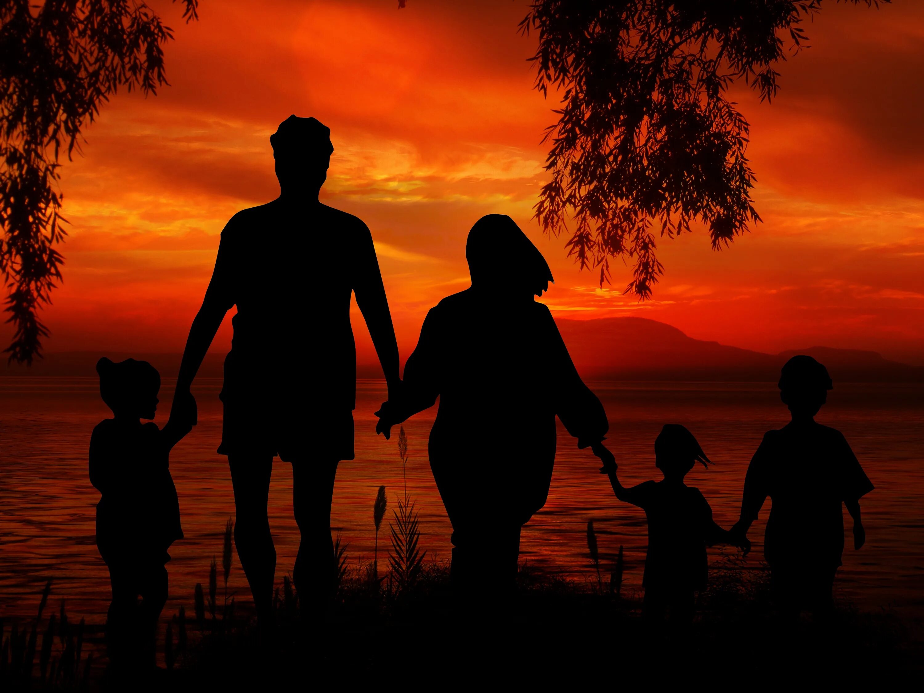 Family natural. Семья. Красивая семья. Фото семьи на закате. Big Family on nature.