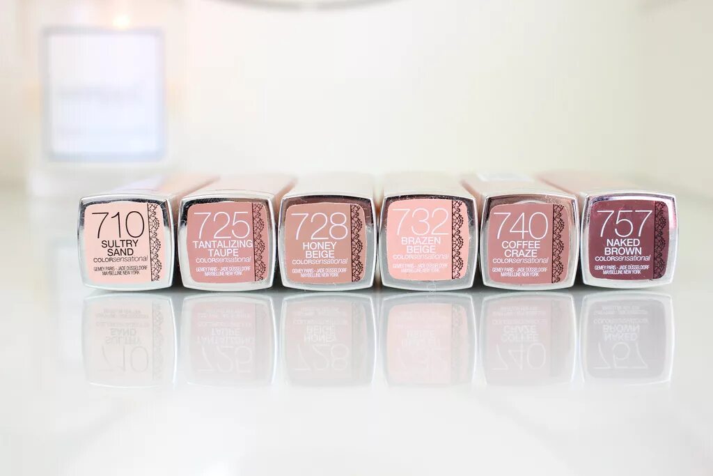 Помада мейбелин 725. Maybelline помада 725 tantalizing taupe. Помада мейбелин 725 tantalizing taupe. 725 maybelline помада color sensational. Maybelline new york color sensational 725.