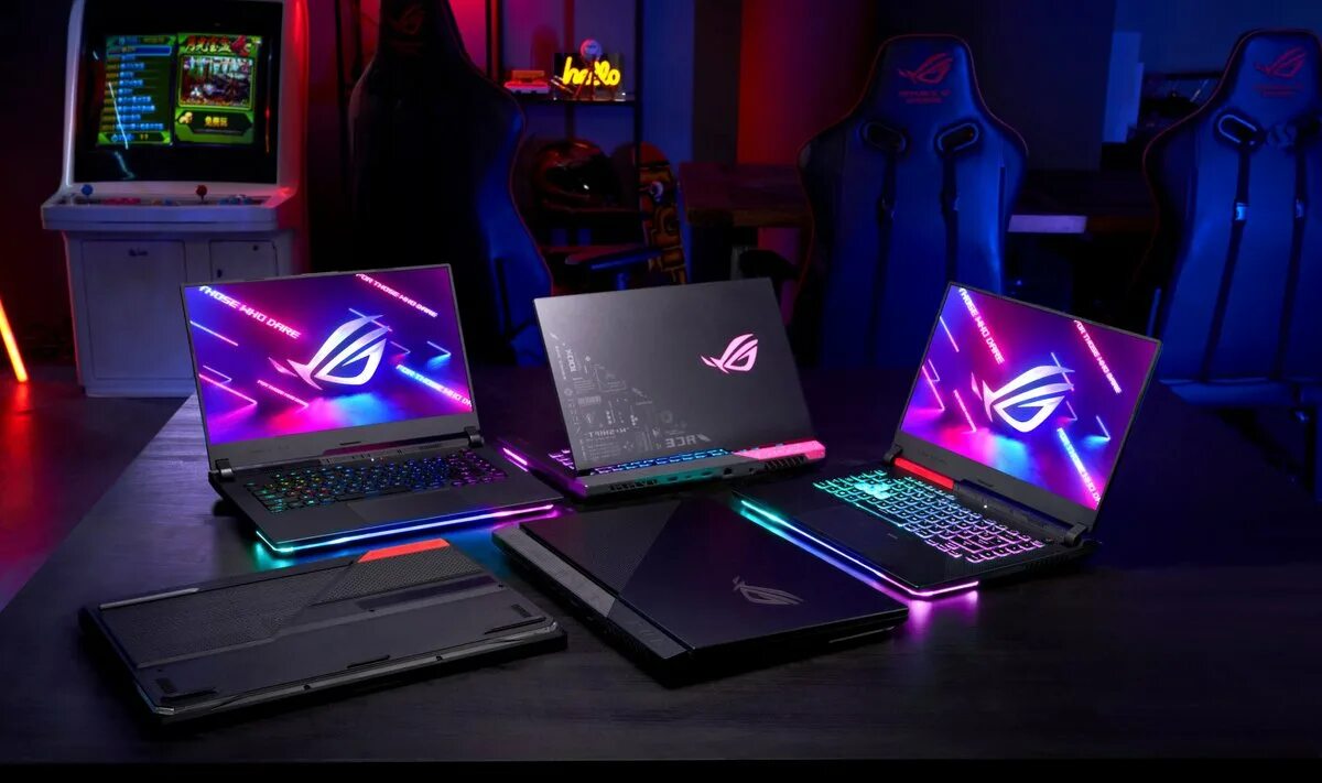 Лучший ноутбук для работы и игр 2025. Asus rog strix g19. asus rog strix ноутбук. asus rog scar 17. asus rog strix g17 2025.