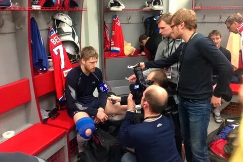 Раздевалка автомобилист