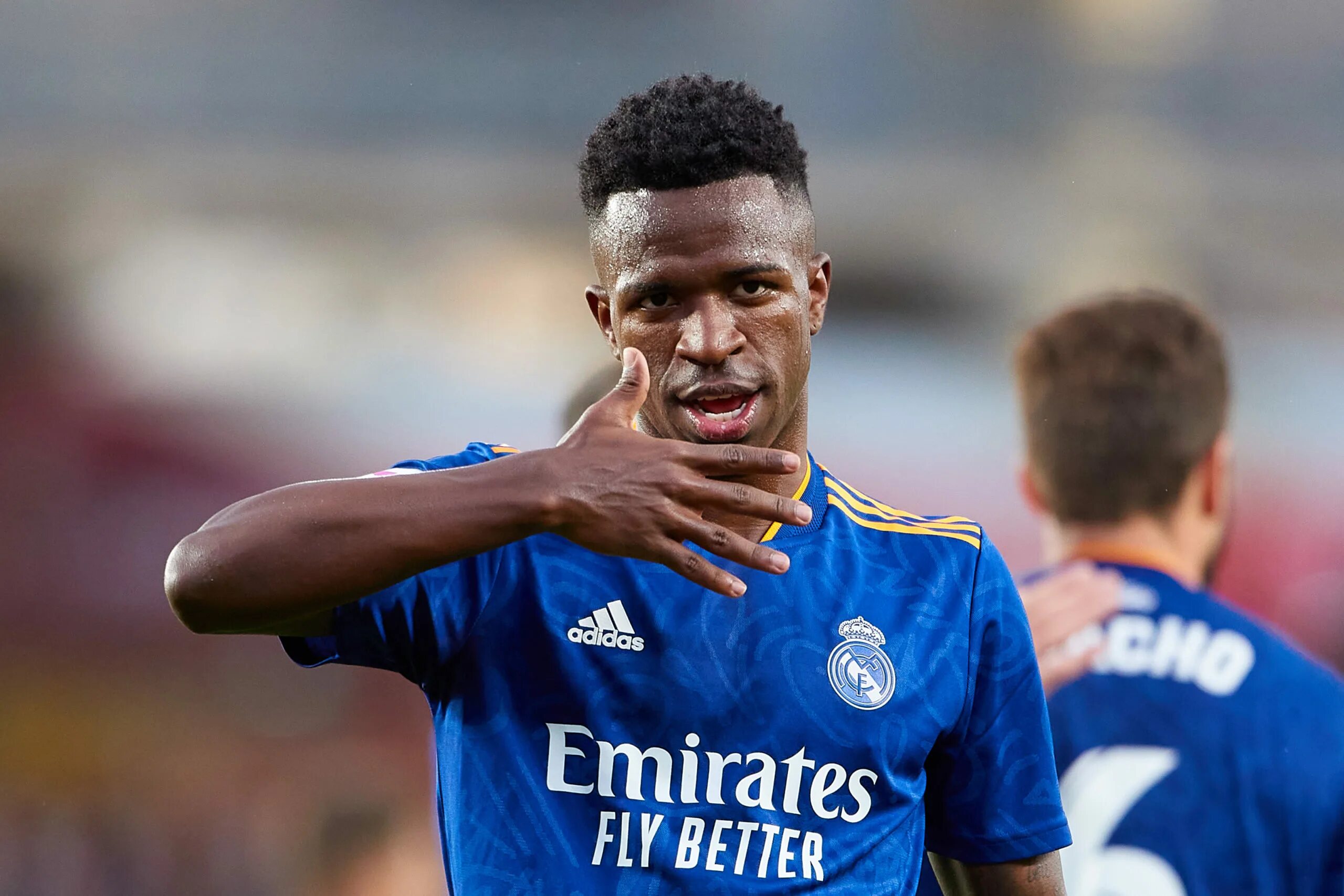 Винисиус жуниор футболист. Винисиус джуниор 2022. Винисиус реал 2022. Vinicius jr. Футболист винисиус джуниор.