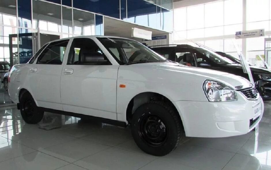 Lada Priora. Теперь - с хорошим мотором