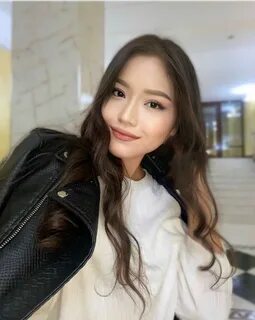 Куннилингус бетке отырды да келді