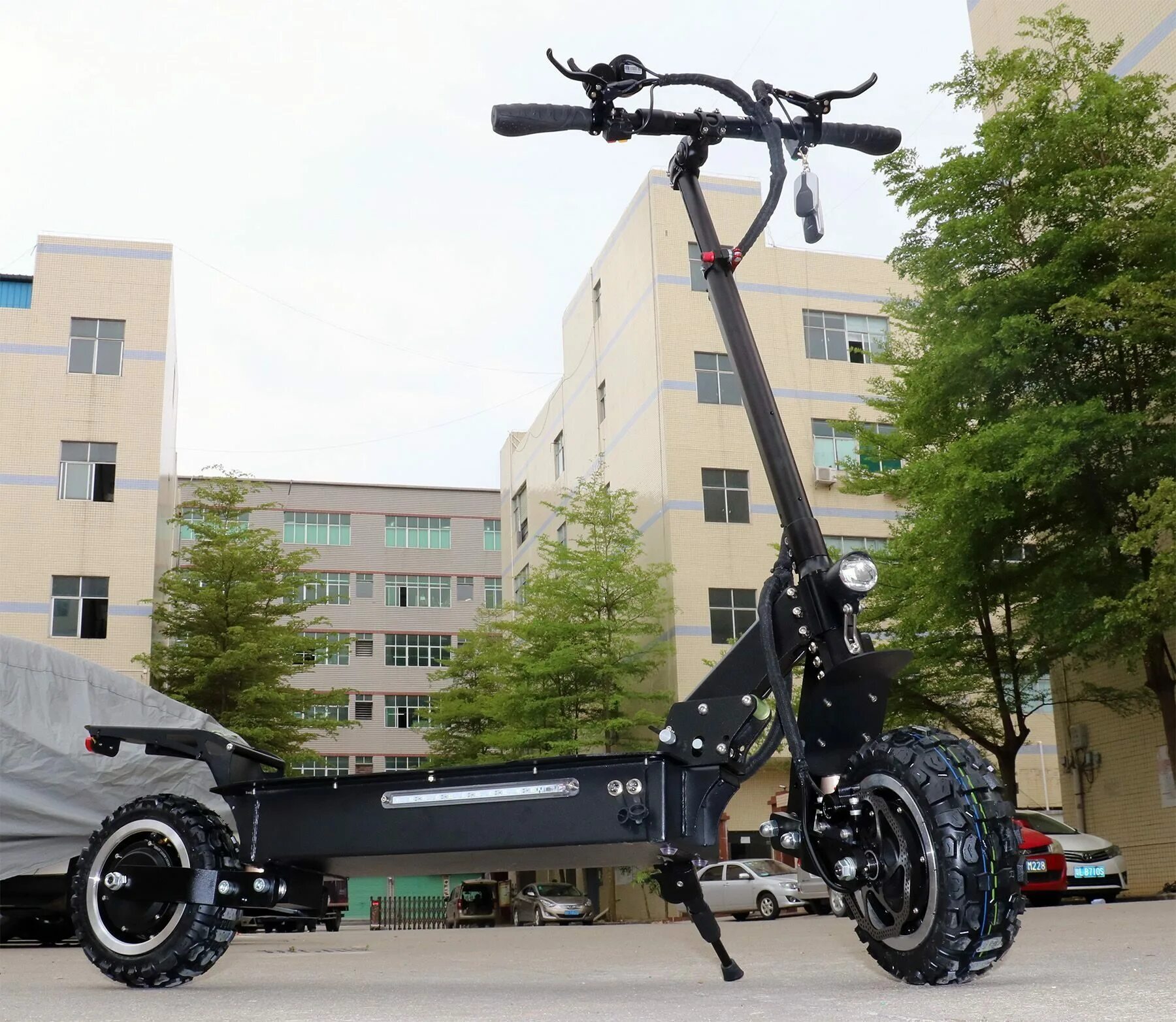 Штыр электросамокат gt es. Электрический скутер 3200 w. Электросамокат дуалтрон тандер. Dualtron victor 2021. 6000w electric scooter.