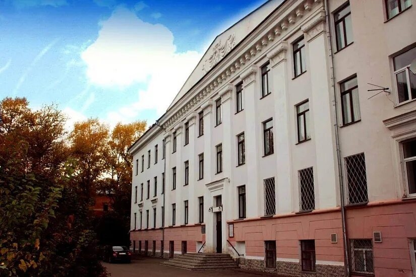 Университет путей сообщения императора. Пгупс великие луки. великие луки филиал университета путей сообщения. петербургский университет путей сообщения императора александра 1. лиижт великие луки.