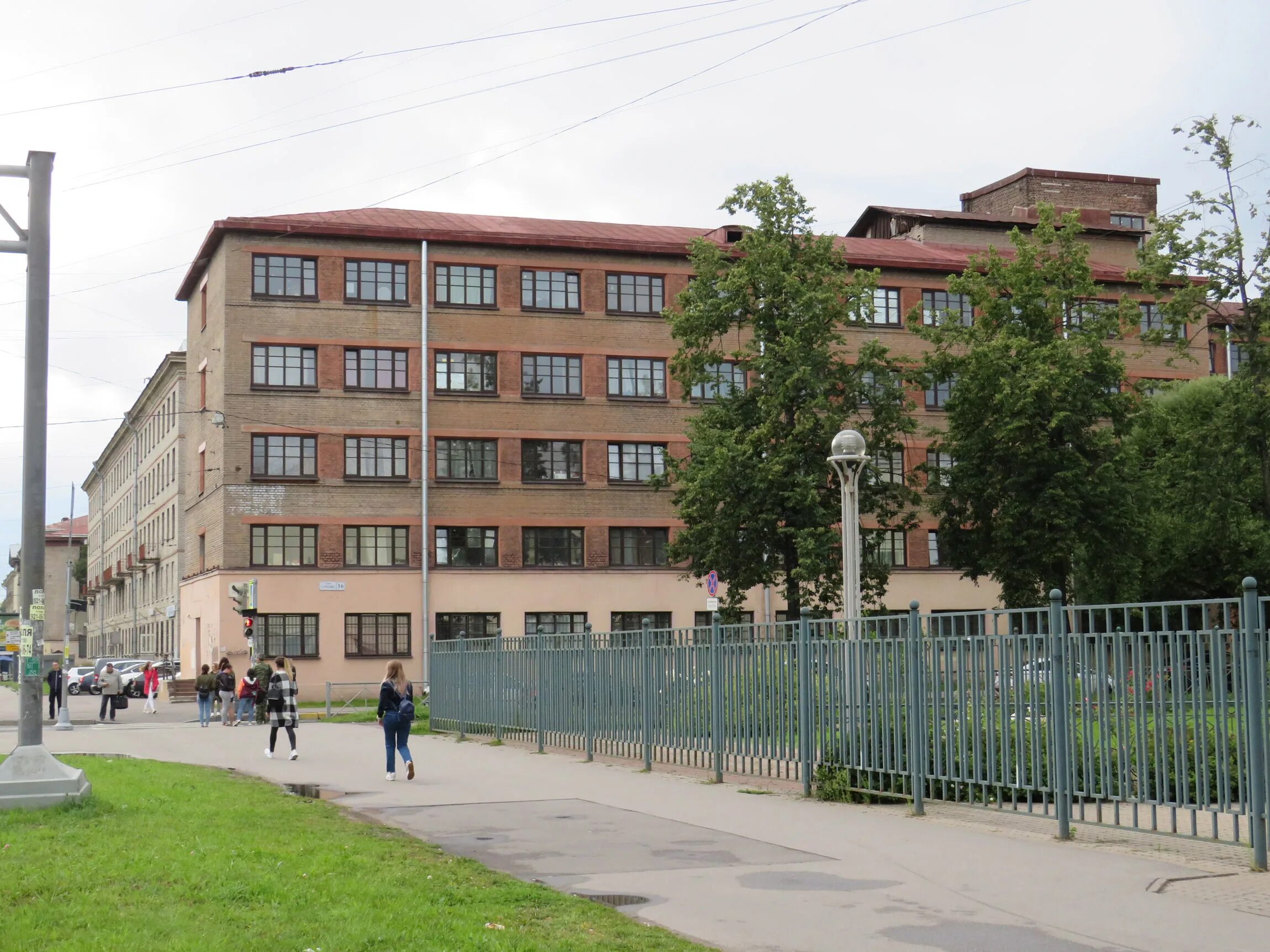 СПБГПМУ В Санкт-Петербурге. Педиатрический институт Питер. Педиатрический медицинский университет Санкт-Петербург общежитие. СПБГПМУ общежитие 1.