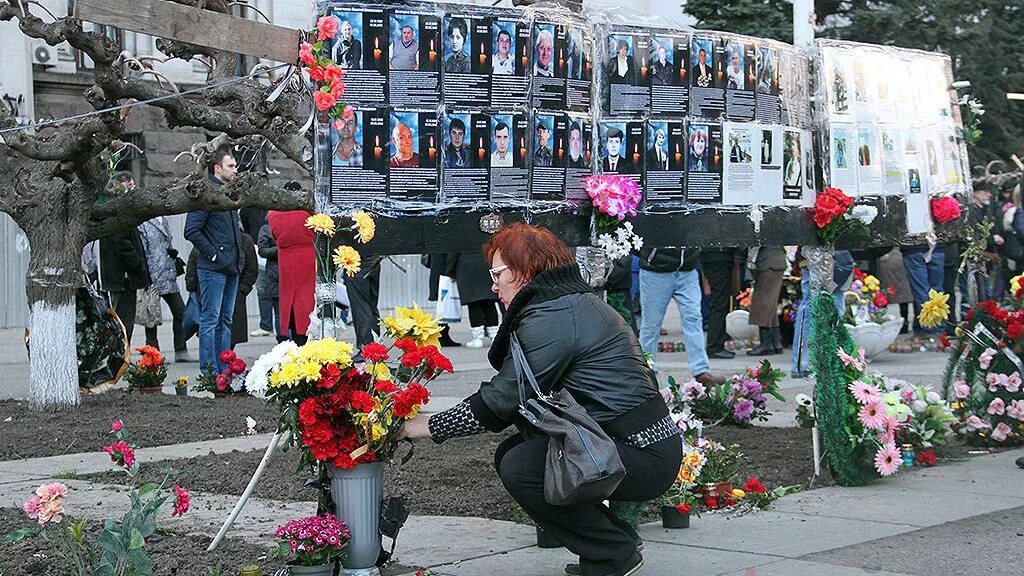 5 мая 2014 г. Дом профсоюзов в Одессе 2 мая 2014. Одесса дом профсоюзов трагедия 2014. Одесса дом профсоюзов трагедия.