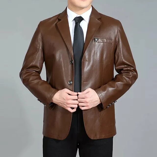 Кожаный пиджак мужской mng man. Кожаный пиджак мужской. Старый кожаный пиджак. Кожаный пиджак мужской. Кожаный жакет мужской.