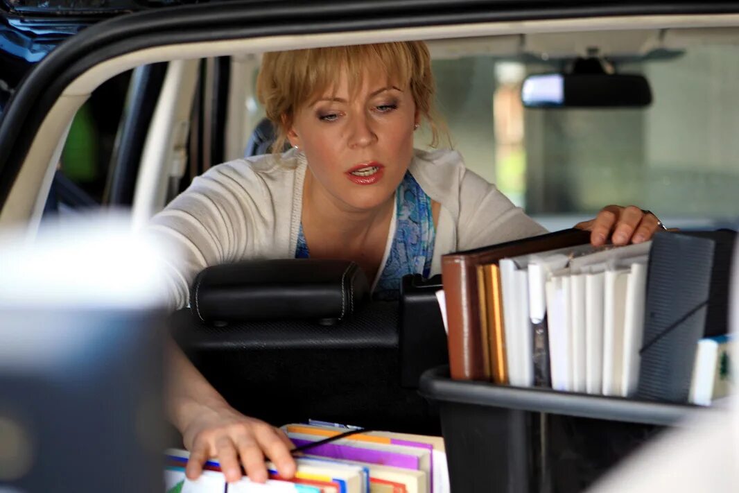 Сколько удет два плюс два. Два плюс два сериал содержание. Два плюс два сериал. Дарья боцманова 2022. Постер два плюс два.