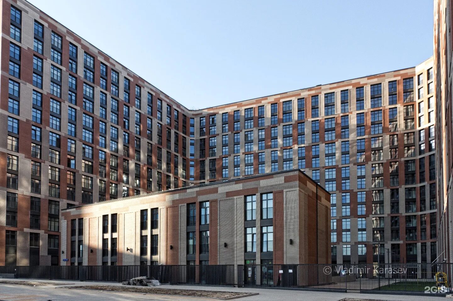 Ул архитектора щусева 2к2. Ул архитектора щусева д 1. U bistro ул архитектора щусева 1 отзывы. Ул. Ул архитектора щусева москва магазин авокадо.