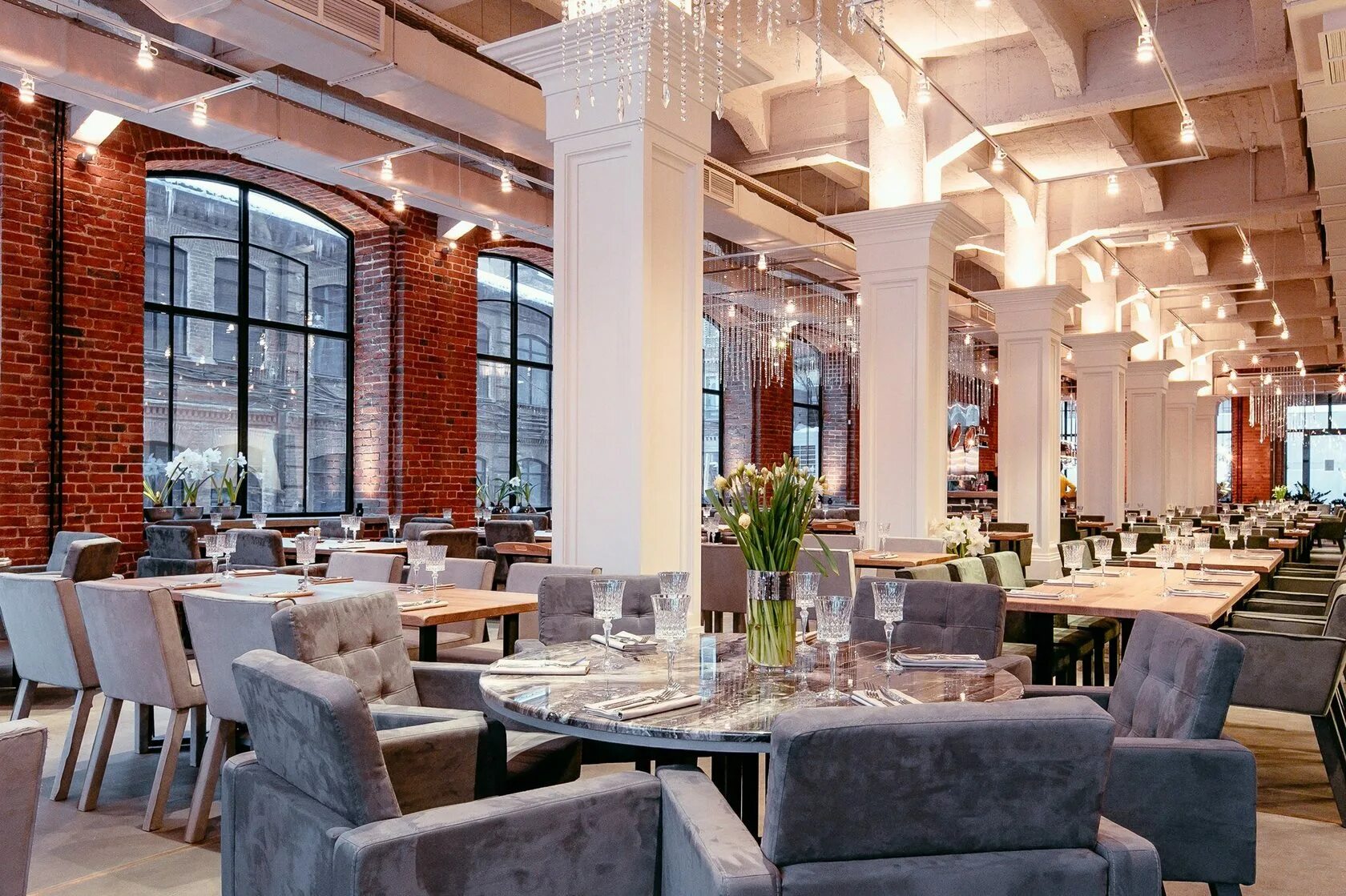 Лучшие рестораны москвы запад. Peshi ресторан москва. Патриаршие пруды рестораны. Лучшие рестораны москвы запад. Биолоджи ресторан ильинское.