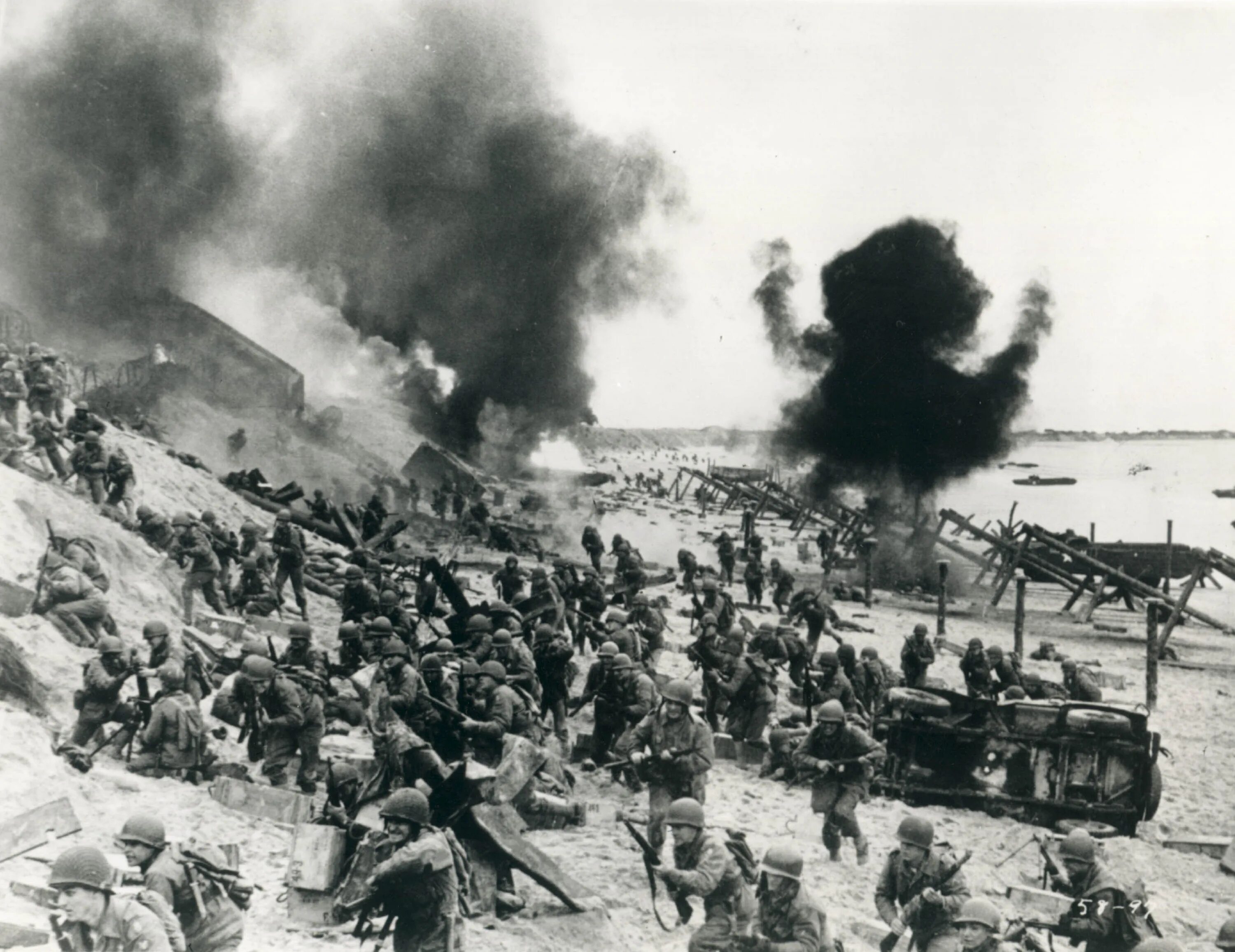 Самые масштабные сражения второй мировой войны. Высадка десанта в Нормандии в 1944. Картинки о войне.