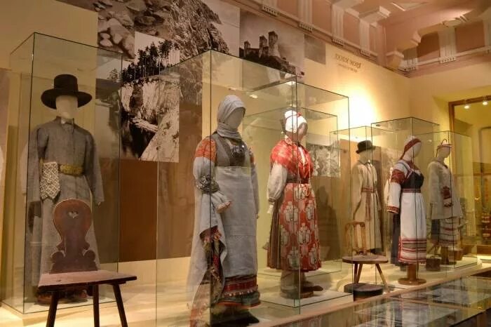 Российский этнографический музей в санкт-петербурге. Этнографический музей коллекция. Тюмень музей этнографии. Музей этнографии народов россии санкт-петербург. Особая кладовая российского этнографического музея.