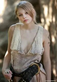 Bare maidens