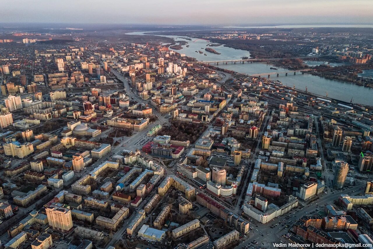 Правый берег Новосибирск. Новосибирск левый берег. Новосибирск вид на правый берег. Правый берег Новосибирск с высоты. Районы на правом берегу новосибирска