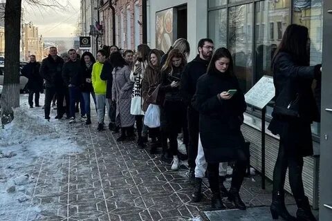 Очередь за нами