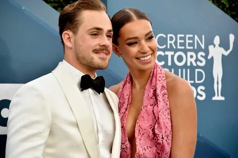 Who is Stranger Things star Dacre Montgomery dating? 