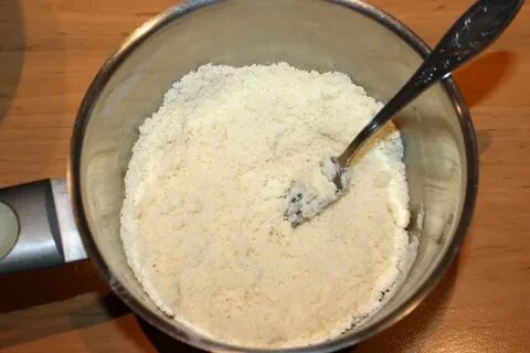 Крошка мука масло