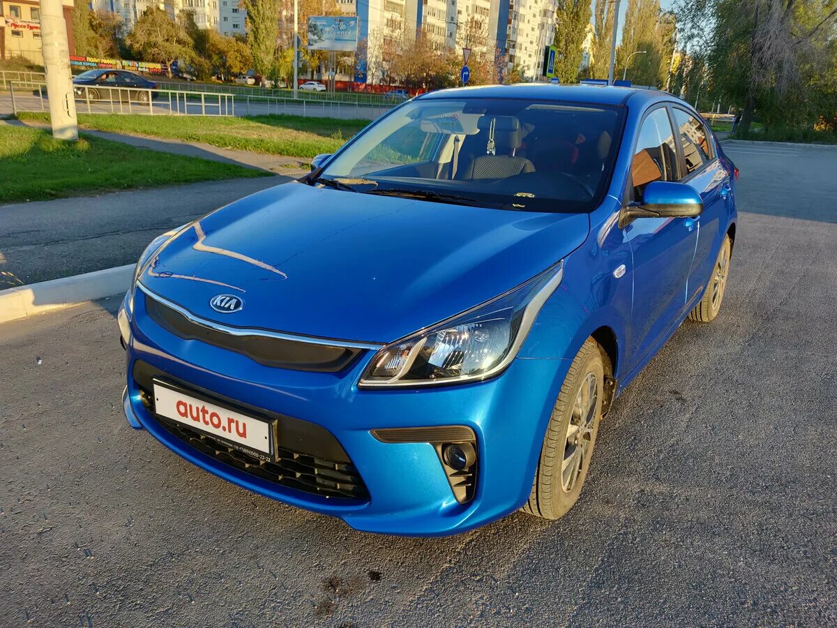 Купить б/у Kia Cerato III 1.6 AT (130 л.с.) бензин автомат в Москве: синий Киа Ц