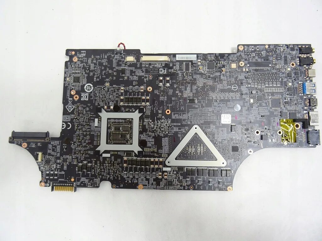 Msi ms 17l2. Ms-17c5 msi. ноутбук msi ms 17 c6. msi ms-17c5 корпус.