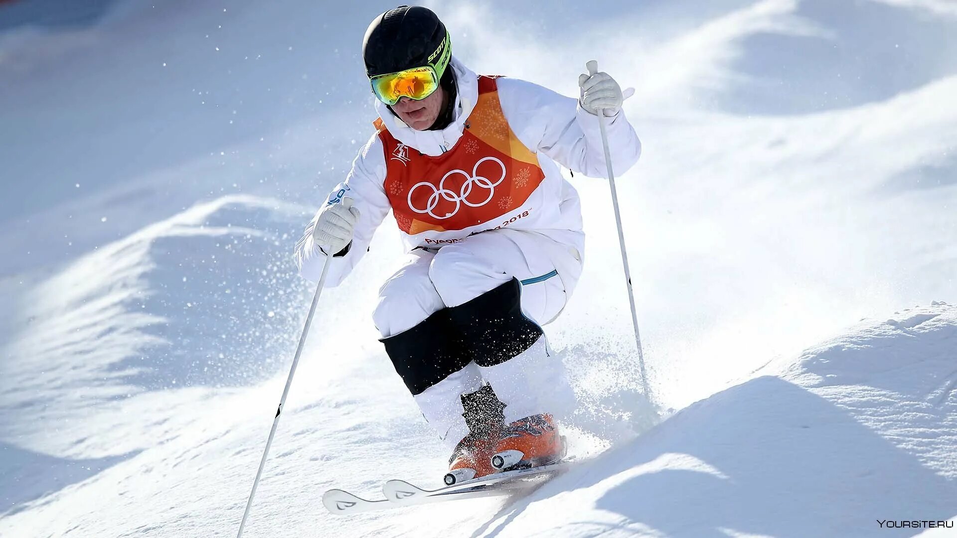 Зимний вид спорта 8. Фристайл лыжный спорт могул. Горные лыжи могул. Могул (спорт) лыжи. Могул сноуборд.