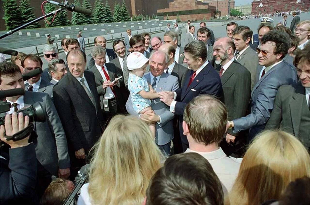 Приезд американских
