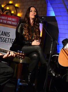 Alanis Morissette's 'Jagged Little Pill' To Hit Broadway: 7 ...