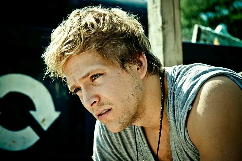Jon cor hodge starkweather. Jon cor. джон кор актер. джон кор. том лонг актер.