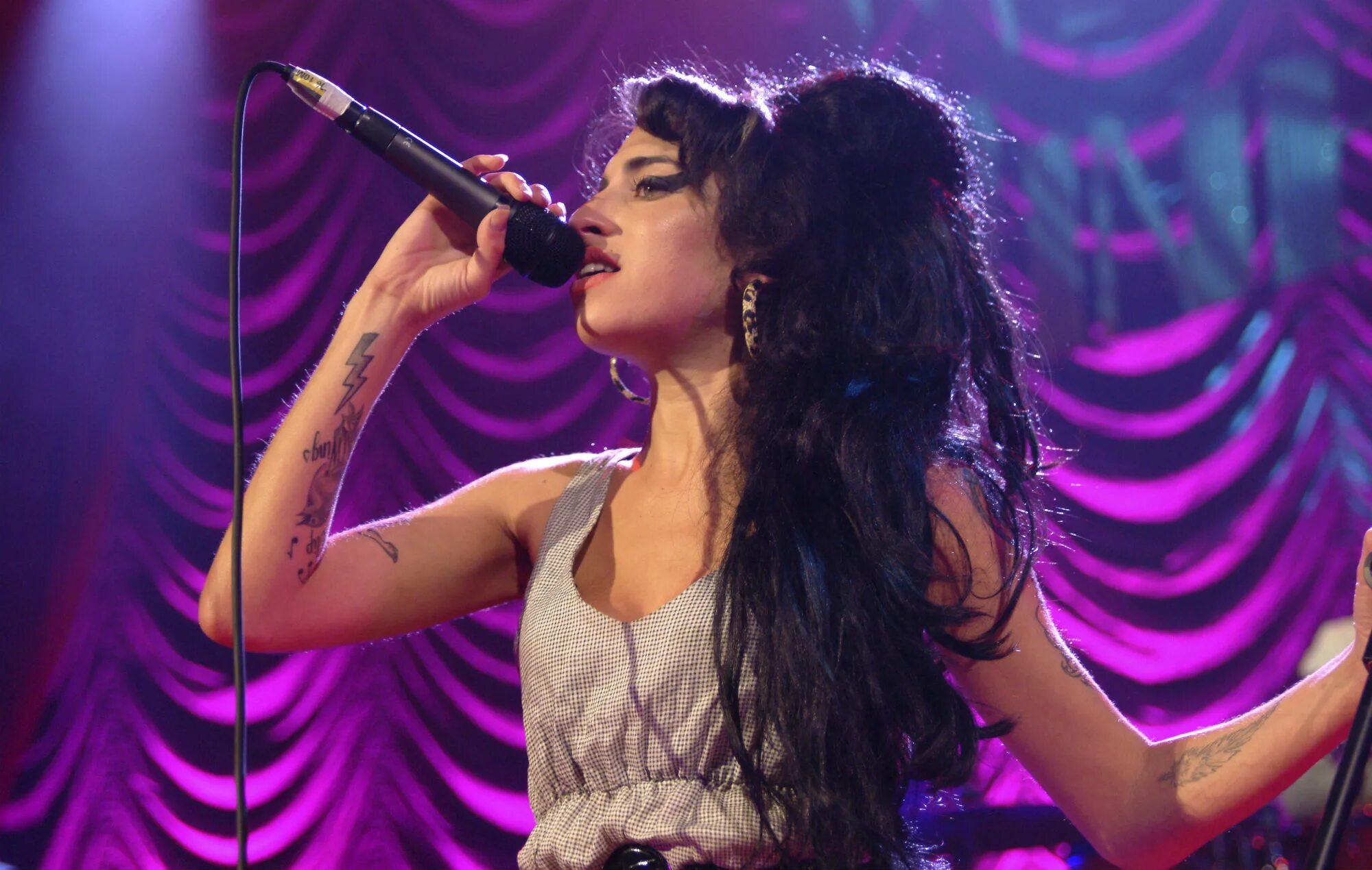 Эми винхаус. Эми уайнхаус. эми уайнхаус фото. amy winehouse 2007. amy winehouse amy winehouse.