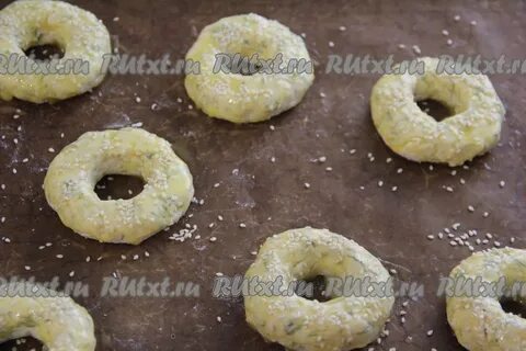 Колечки с творогом в духовке
