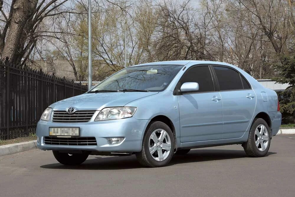 Королла 120 седан купить. Toyota Corolla 120 кузов. Тойота Королла е120 седан. Тойота Королла кузов е120. Тойота Королла 2001 120 кузов.