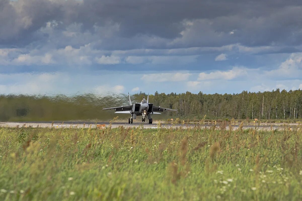 Аэродром Хотилово Тверская область. Хотилово-2 военный городок. Авиабаза ВВС РФ “Хотилово-2″.. Военный аэродром в Хотилово.