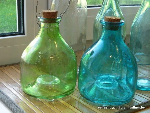 Бутылка из стекла соловьиный глаз