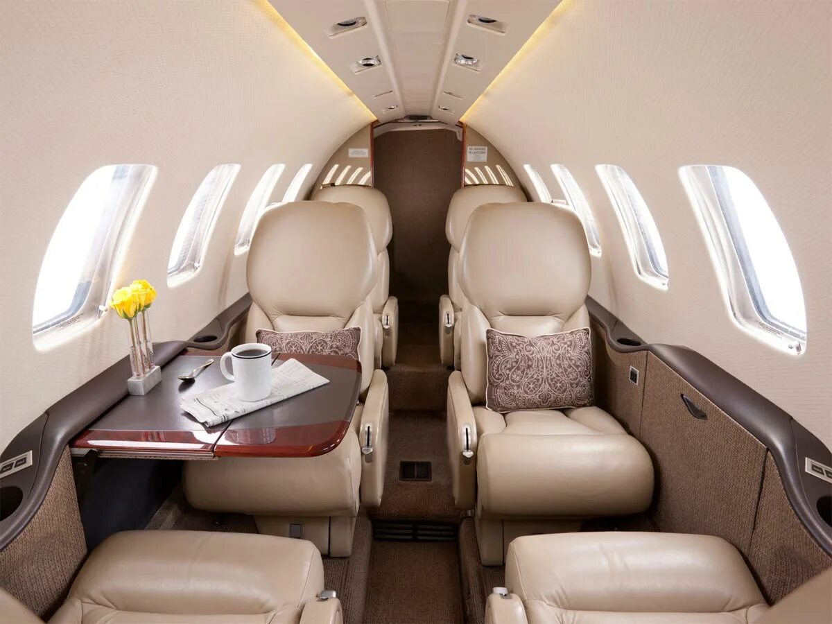 Cessna 550 Bravo. Cessna 550 Citation Bravo. Cessna Citation 550 Interior. Самолет Cessna Citation Jet. Самолет аренда квартиры