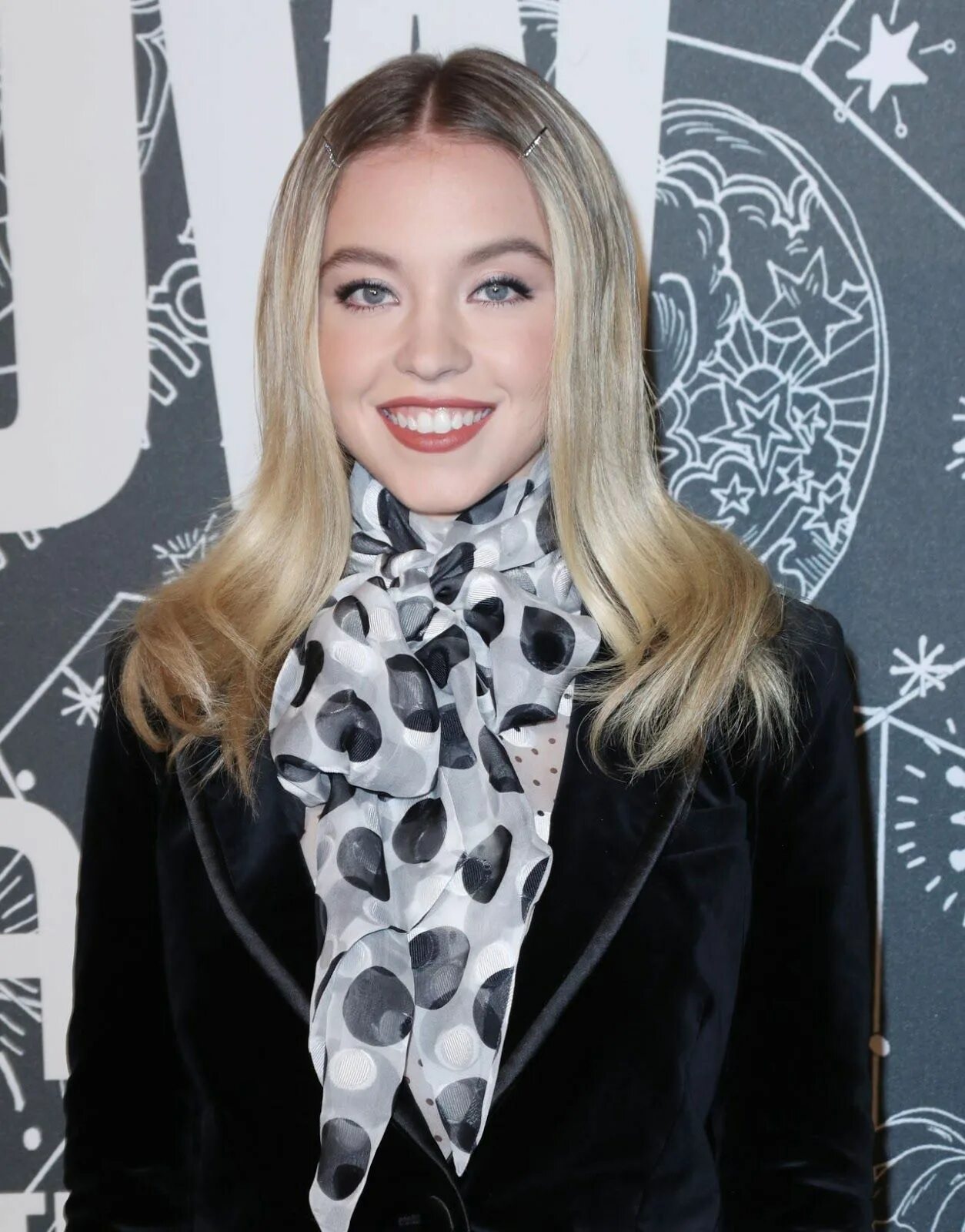 Сидни sweeney. Sydney sweeney ken. Sydney sweeney 2023. Сидни суини однажды голливуде. Сидни суини.