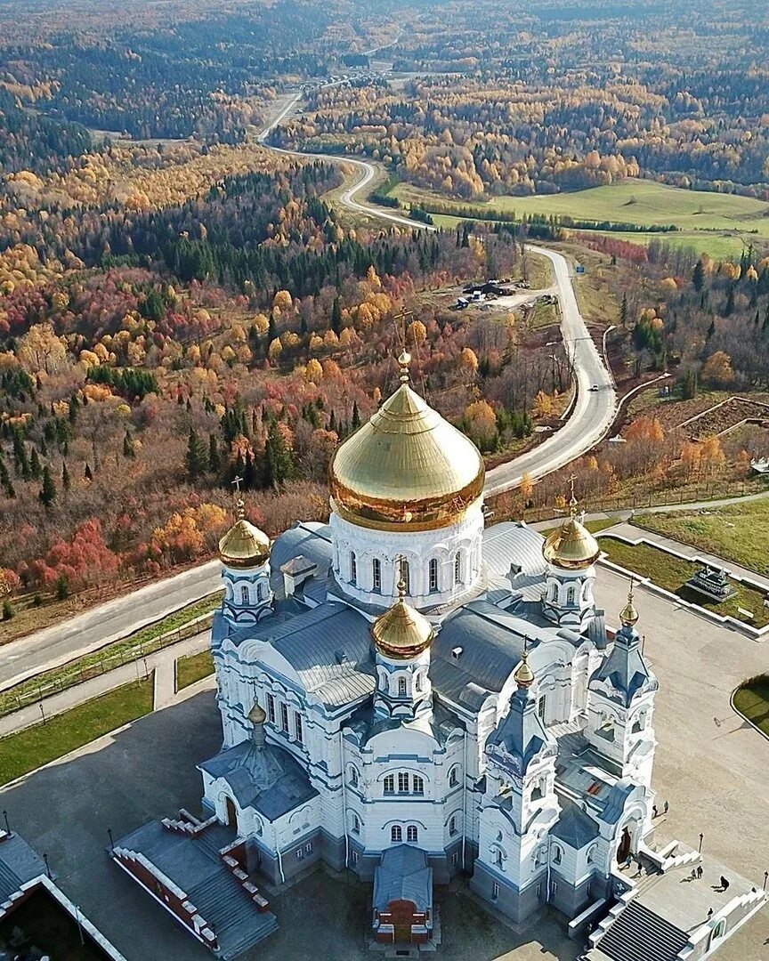 Белая гора Пермь монастырь. Белогорский монастырь Пермский край. Белогорский Николаевский монастырь Пермь. Уральский Афон Белогорский монастырь.