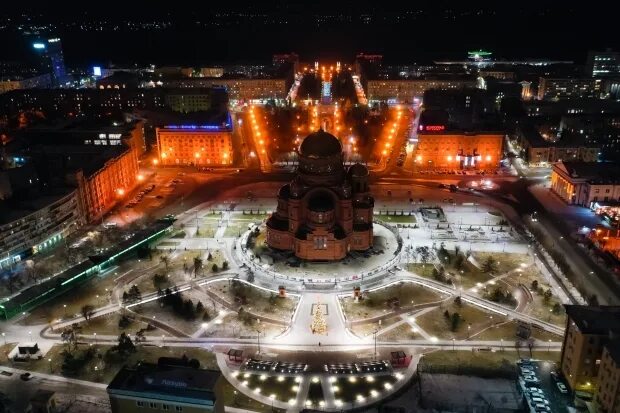 Волгоградцам к Дню города подарили новый парк в историческом месте