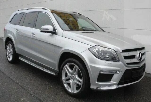 Gl дизель. Mercedes Benz gl 350 BLUETEC. Mercedes gl 2013 Silver. Мерседес gl 166 дизель. Mercedes Benz gl 350 CDI 2013.