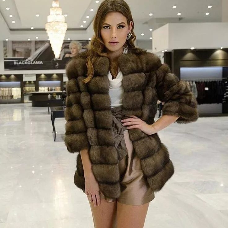 Российские шубы. Fur boutique. Liangdianbuluo luxury boutique furs шубы. Mio palazzo куртки. Yafeier luxury boutique furs шубы.