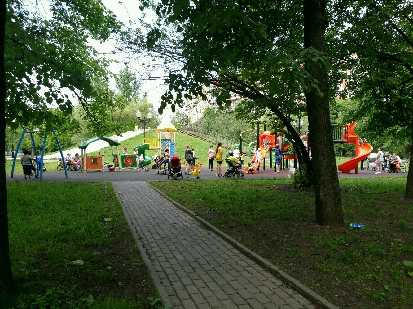 Детская площадка перово. Перово детям. Площадка на семеновском сквере. Перово детям. Детский молодежный центр перово.