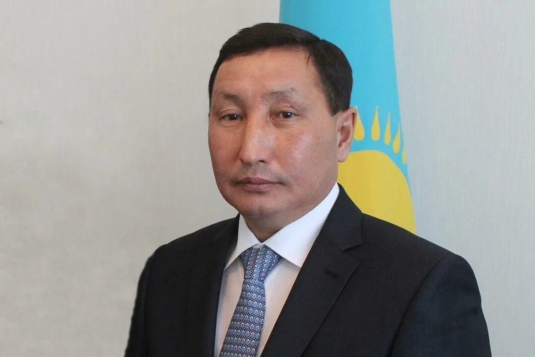 Директор караганда. Директор караганда. Фото главных врачей города караганды сегодня. Тойбас директор. Директор караганда.