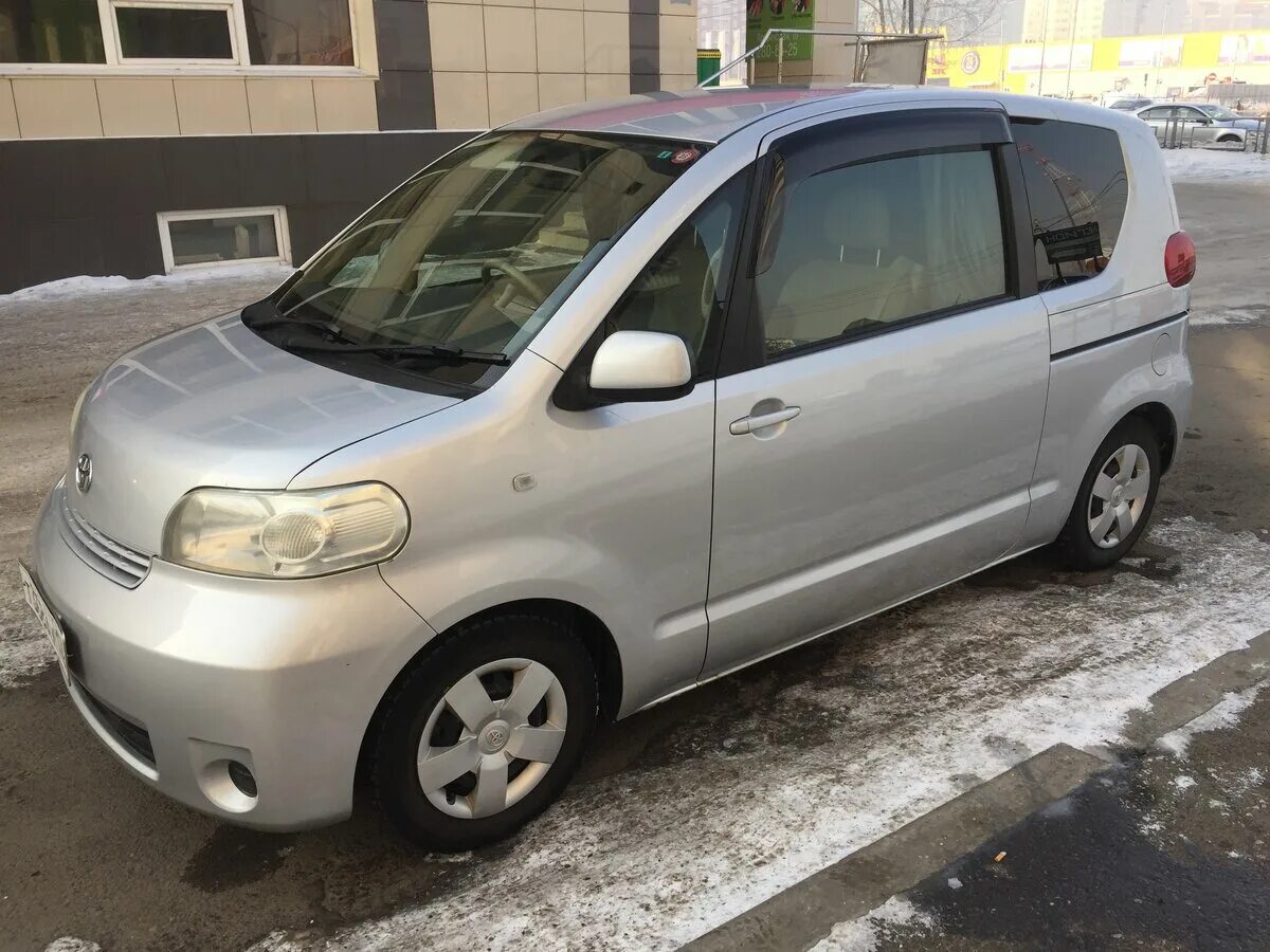 Куплю тойота б у красноярск. Toyota porte 2011. Тойота Портэ 2011 Рестайлинг. Тойота порте серая. Toyota porte 1:43.