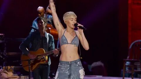 Miley cyrus when you high
