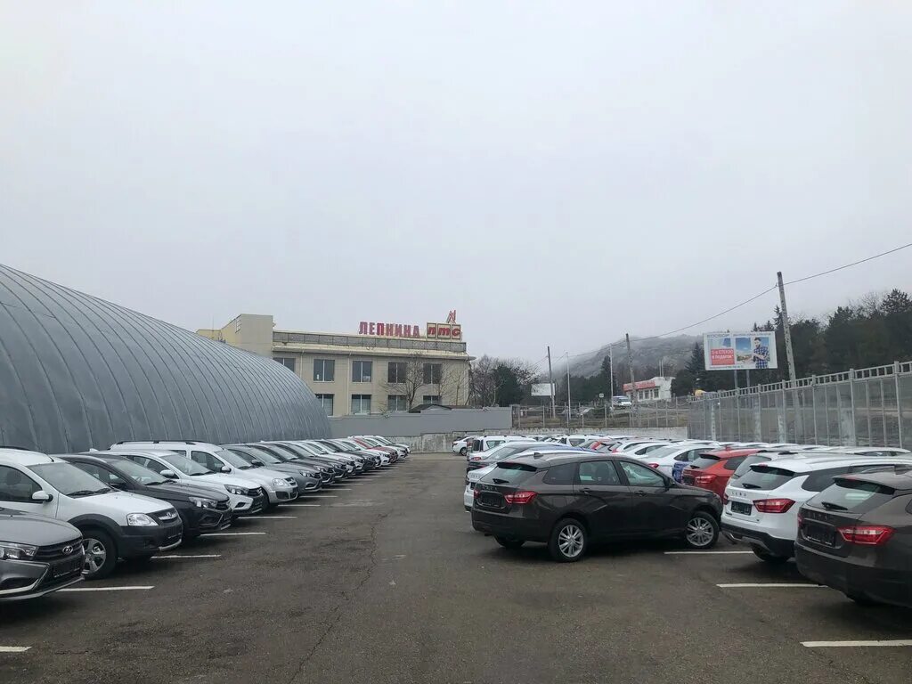 Лад пятигорск. Автосалон лада в пятигорске. пятигорск автосалон лада на ипподромной 17. строительство автосалона новости 2025. пятигорск автосалон лада на улице тольятти номер телефона.
