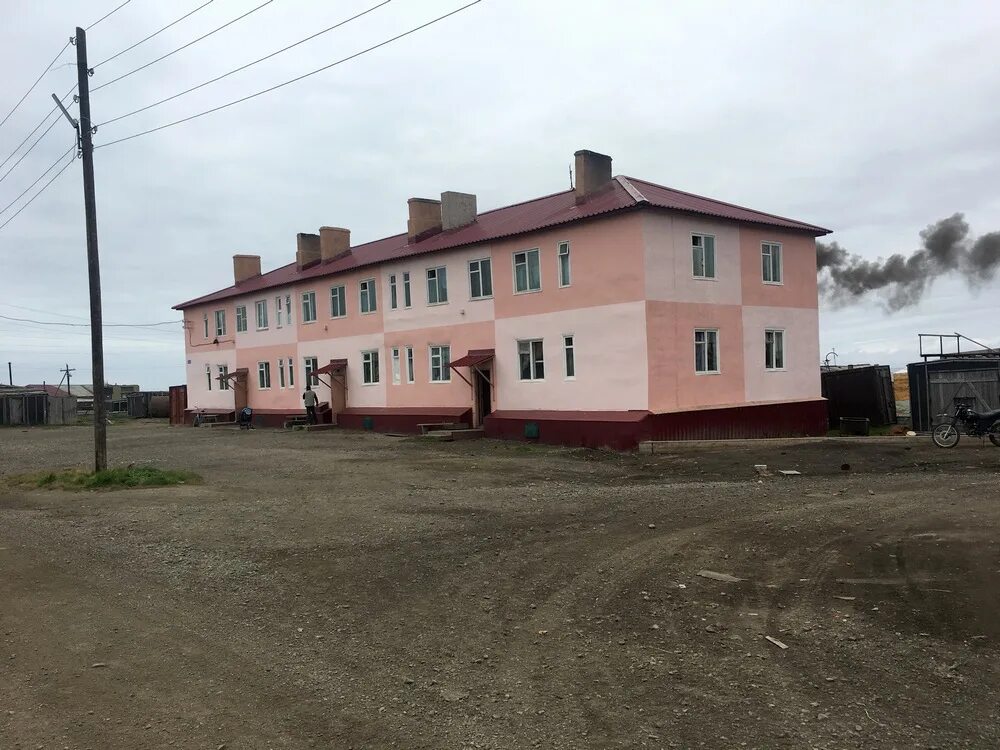 Поселок лорино. Село лорино чукотка. Город лорино. Лорино чукотский. Лорино чукотский.