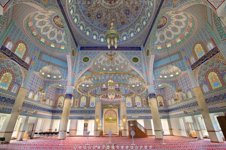 Как выглядит мечеть внутри LaraS adlı kullanıcının Muslim architecture and tile walls panosundaki Pin