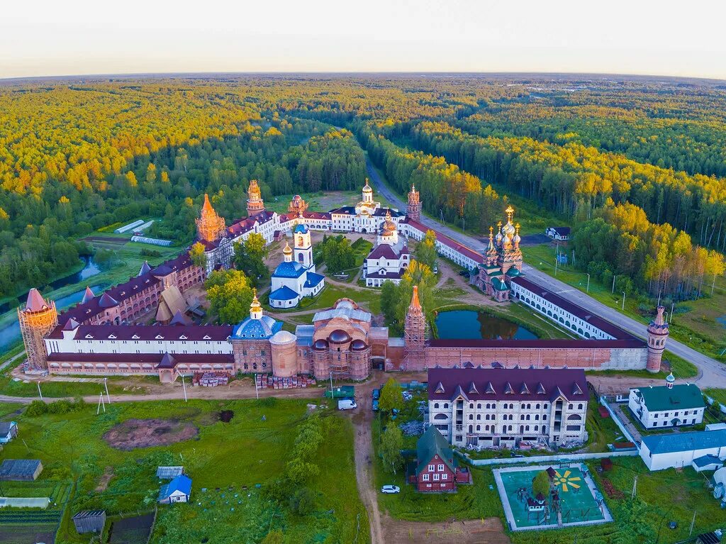 Женский монастырь в переславле залесском сольба. Николо-сольбинский женский монастырь переславль-залесский. Сольба женский монастырь ярославская область. Николосольвинский монастырь. Николо-сольбинский монастырь переславль-залесский.