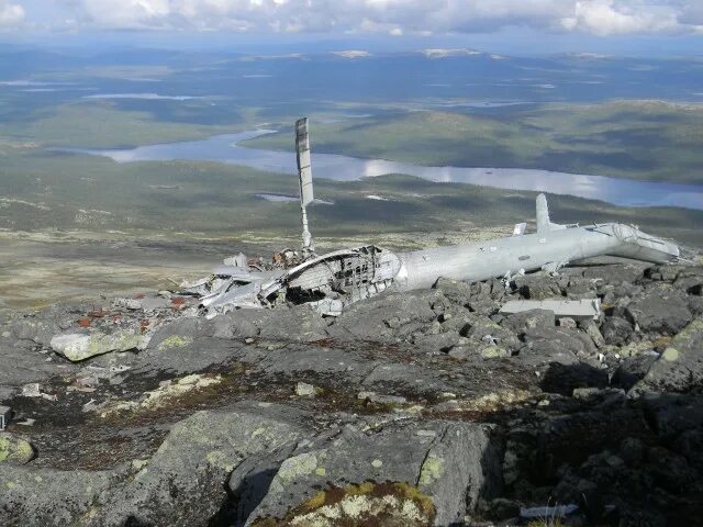 Оленегорск-8 Мурманской области. Оленегорск, высокий НП, Мурманская область. Поселок Куцколь Мурманская. Гарнизон высокий Мурманская область.