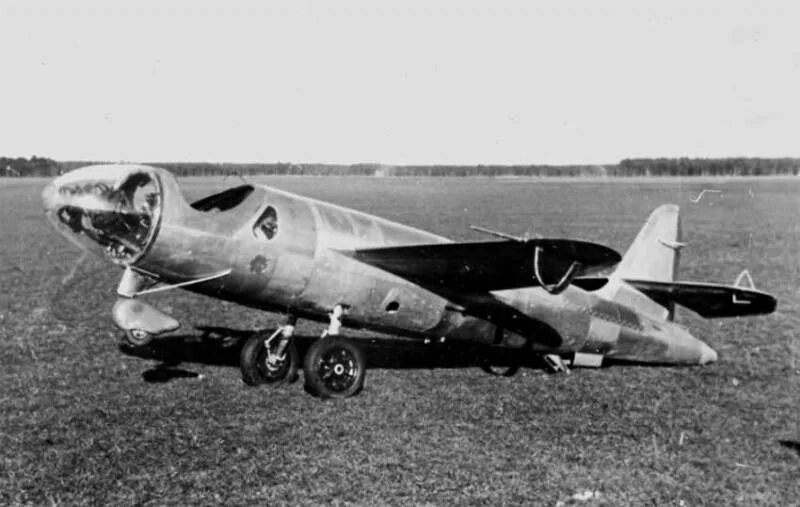 Бомбардировщик convair yb-60. Первые реактивные бомбардировщики. Первые реактивные бомбардировщики. Первые реактивные бомбардировщики. Бомбардировщик ил-22 1947.